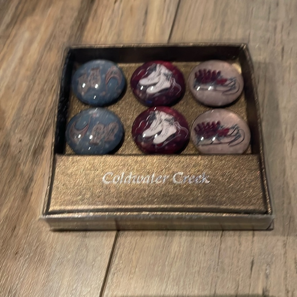 Coldwater Creek magnets